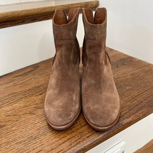 Kork Ease booties